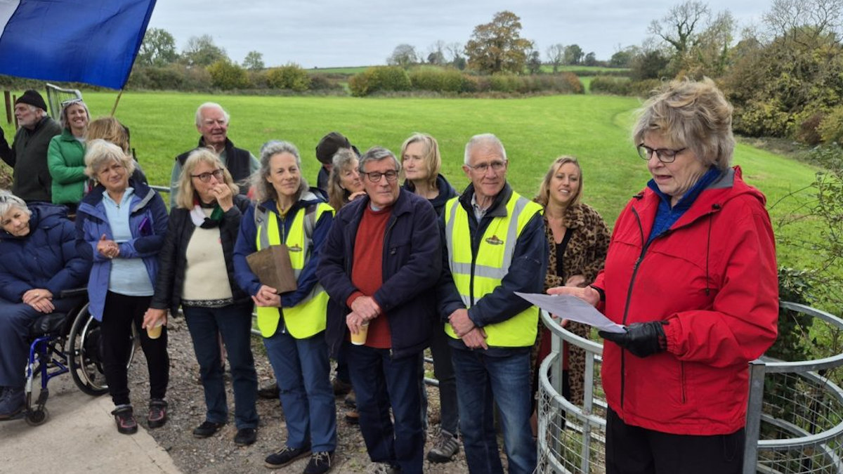 New section of Somerset Circle completed