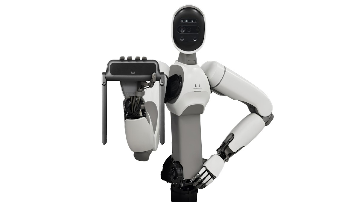 WIRobotics showcasing wearable walking-assist robot