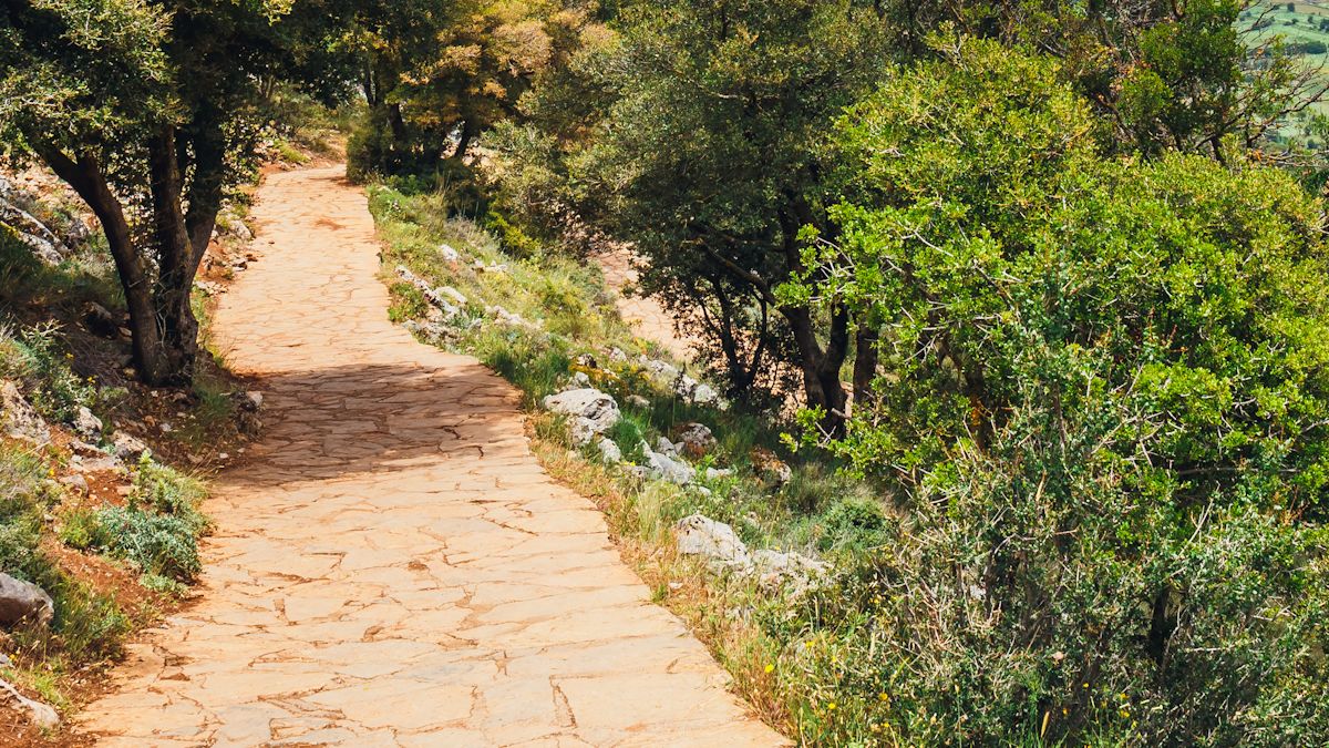 Crete municipality adds new hiking trails